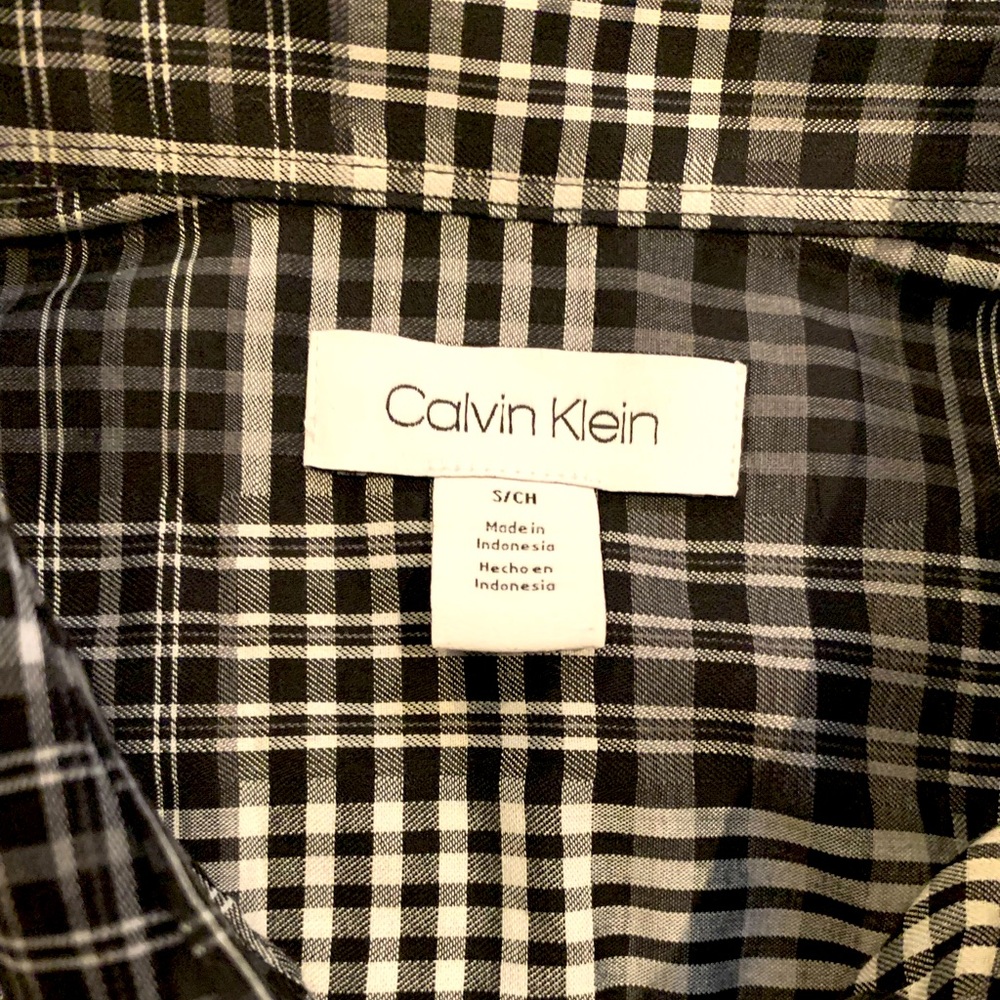 Calvin Klein Plaid Grid Button Down Shirt
